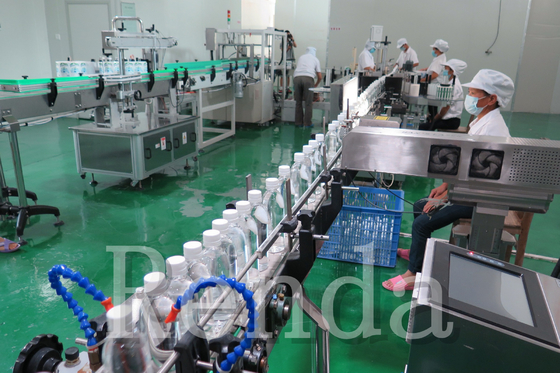 Electric Water Bottle Filling Machine For 330ml / 500ml Automatic PET Bottle Filling Line