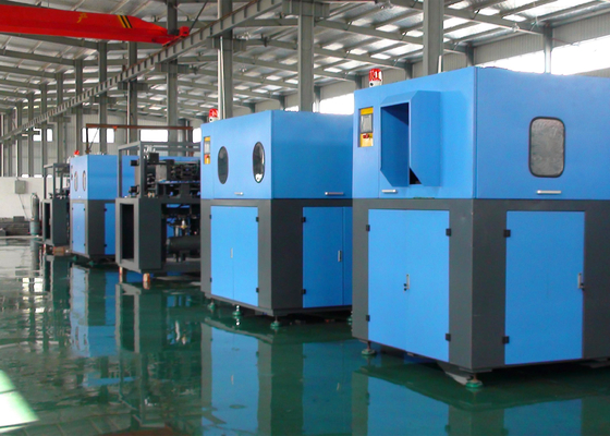 2L Semi Automatic Bottle Blowing Machine 1600BPH in Stretch Blow Moulding Machine